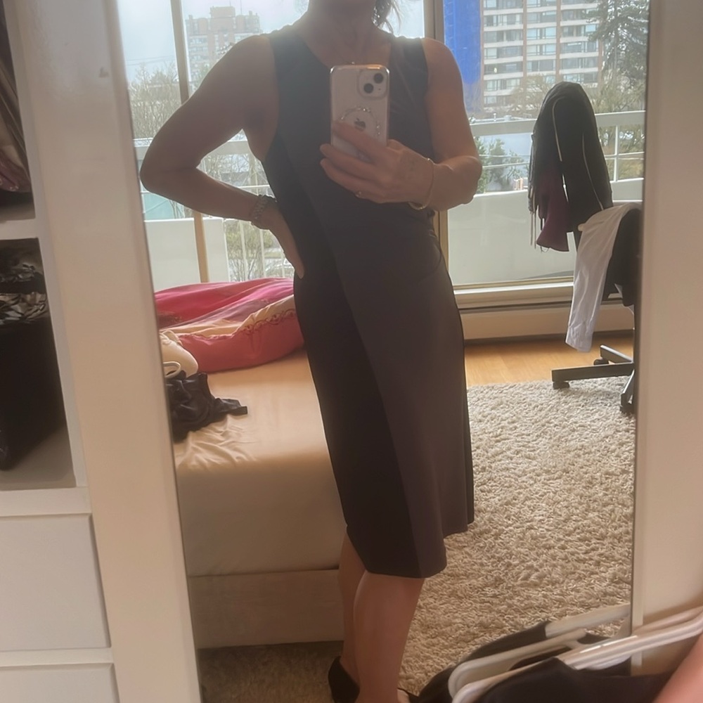 Sleeveless dress black & grey